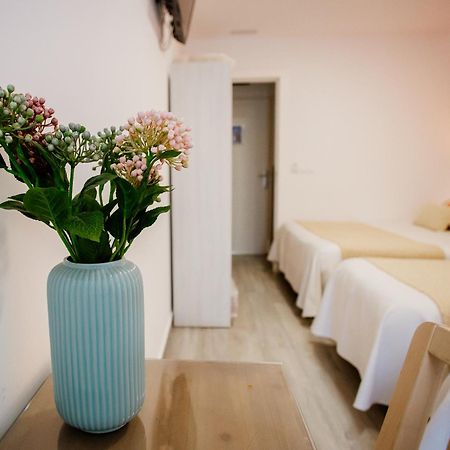 Apartamentos Turisticos Mastil 16 P2 มาลากา ภายนอก รูปภาพ