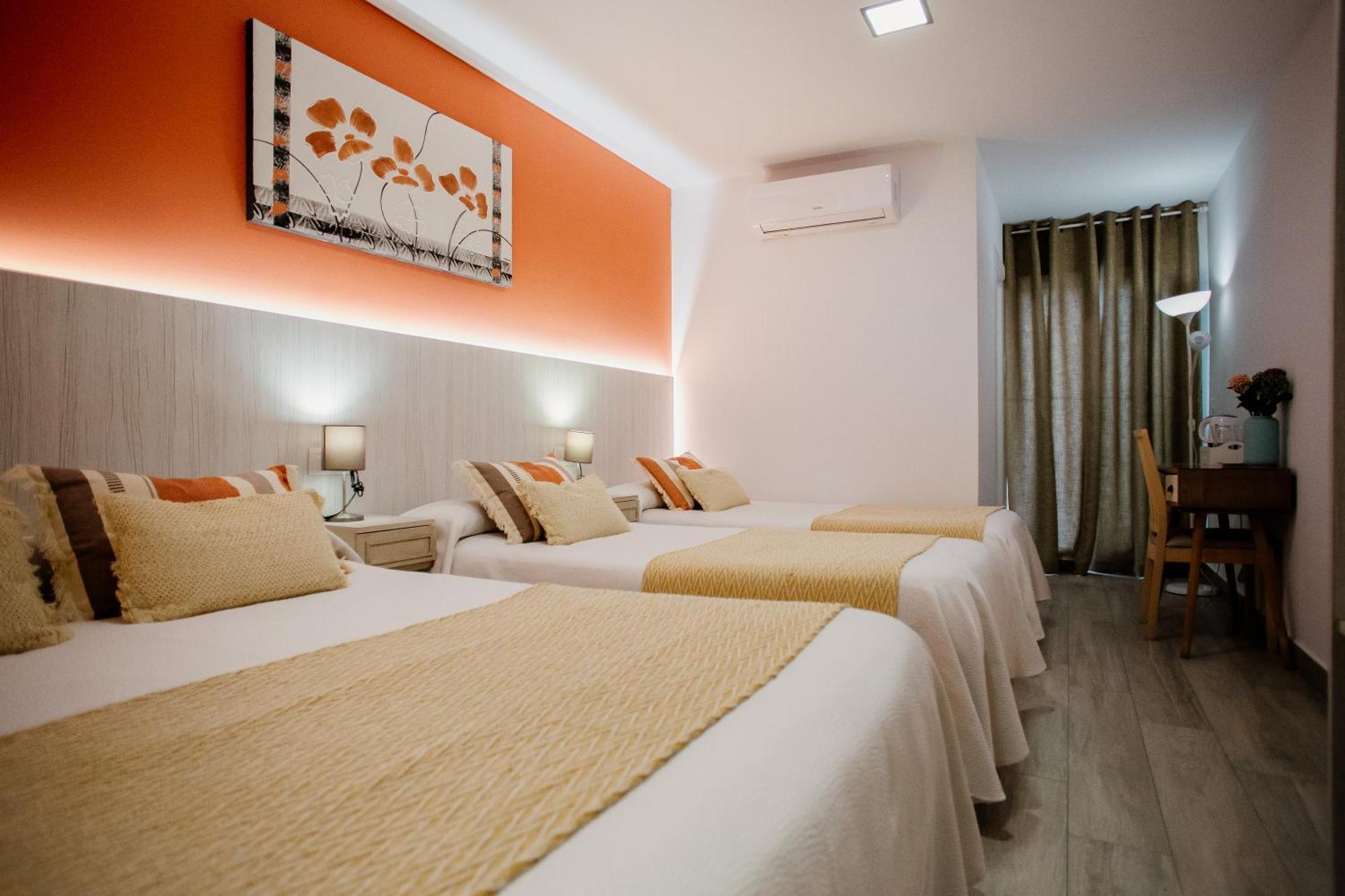 Apartamentos Turisticos Mastil 16 P2 มาลากา ภายนอก รูปภาพ