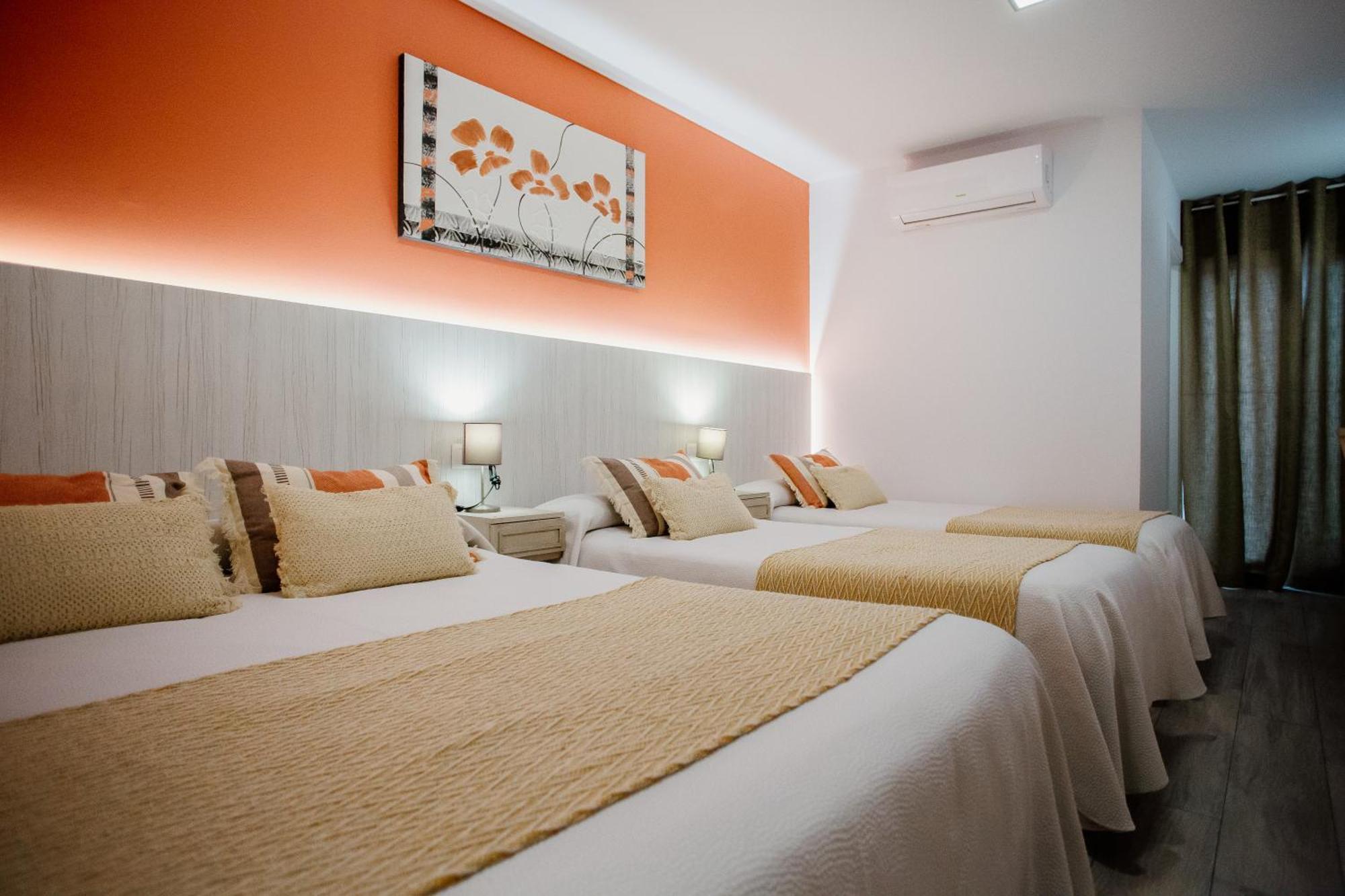 Apartamentos Turisticos Mastil 16 P2 มาลากา ภายนอก รูปภาพ