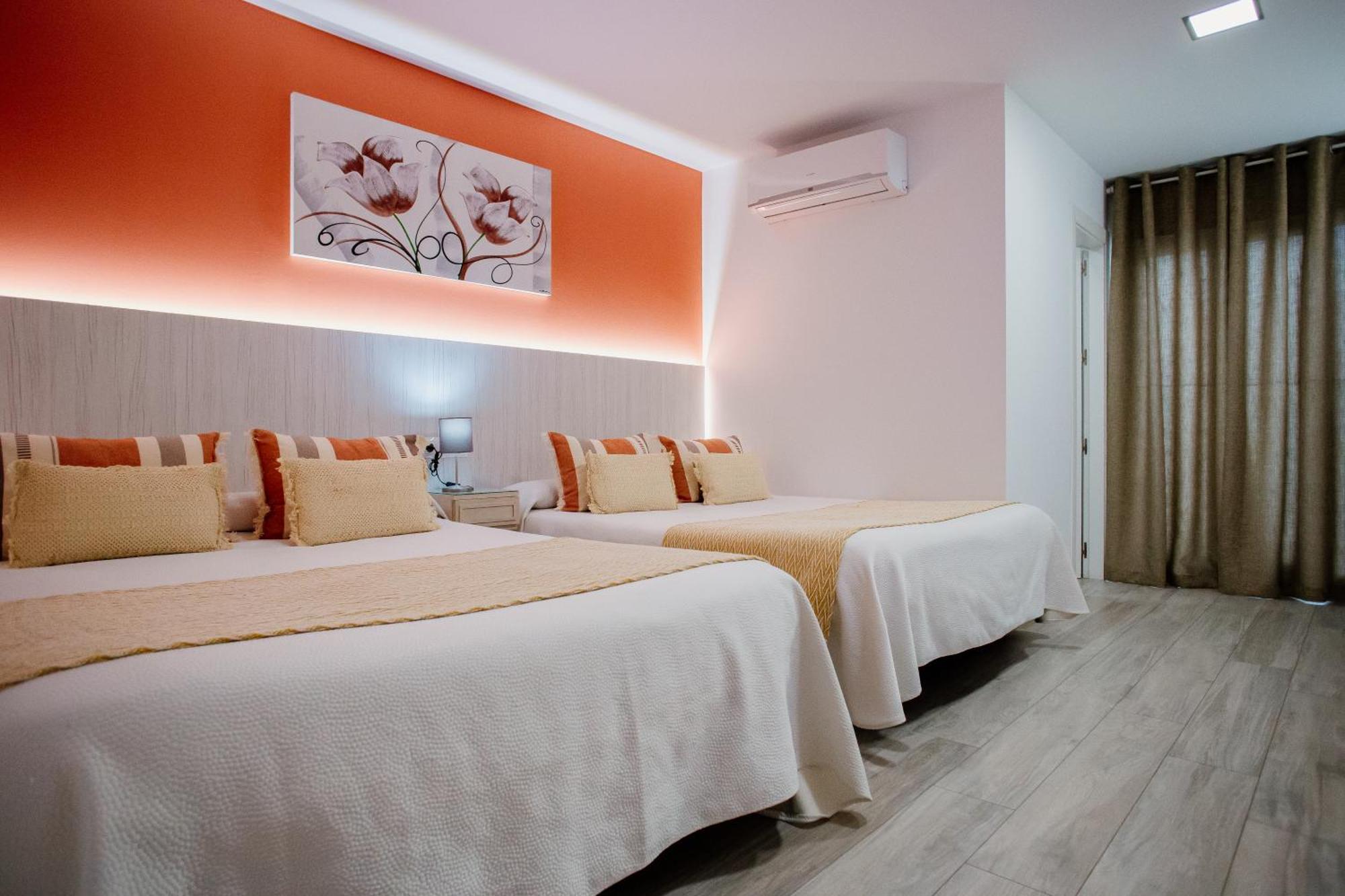 Apartamentos Turisticos Mastil 16 P2 มาลากา ภายนอก รูปภาพ