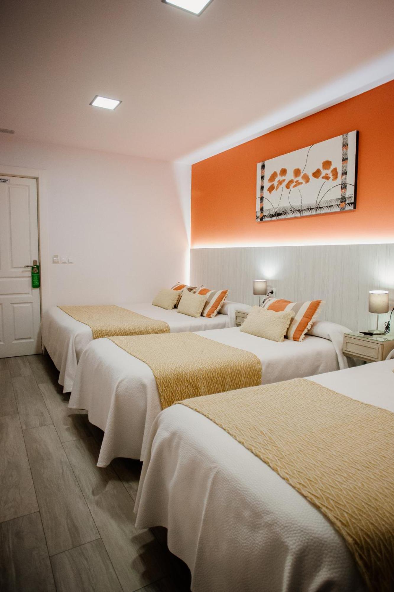 Apartamentos Turisticos Mastil 16 P2 มาลากา ภายนอก รูปภาพ