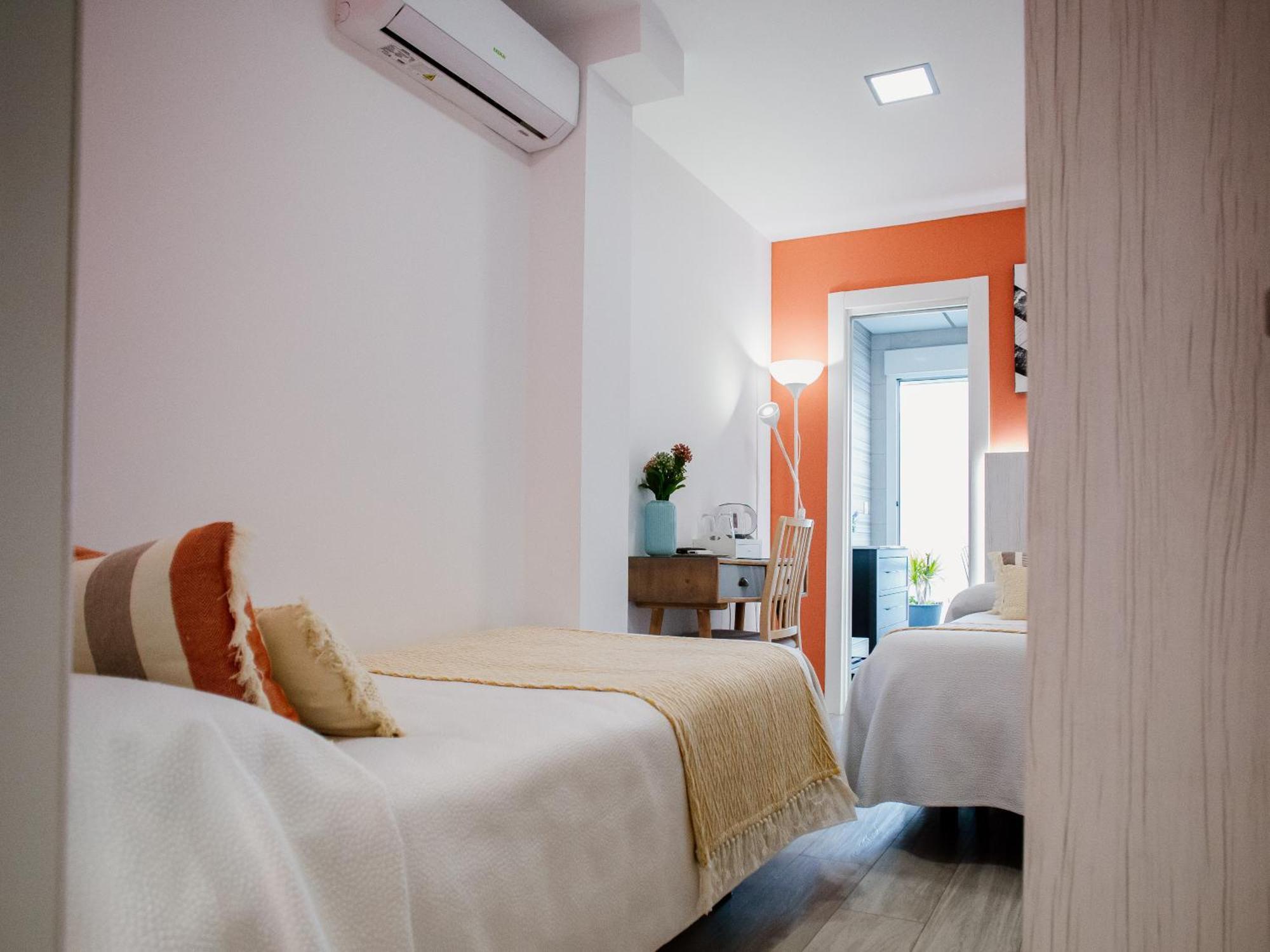 Apartamentos Turisticos Mastil 16 P2 มาลากา ภายนอก รูปภาพ